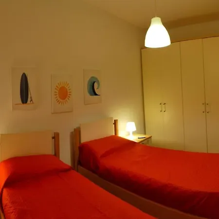With Garden Apartment *